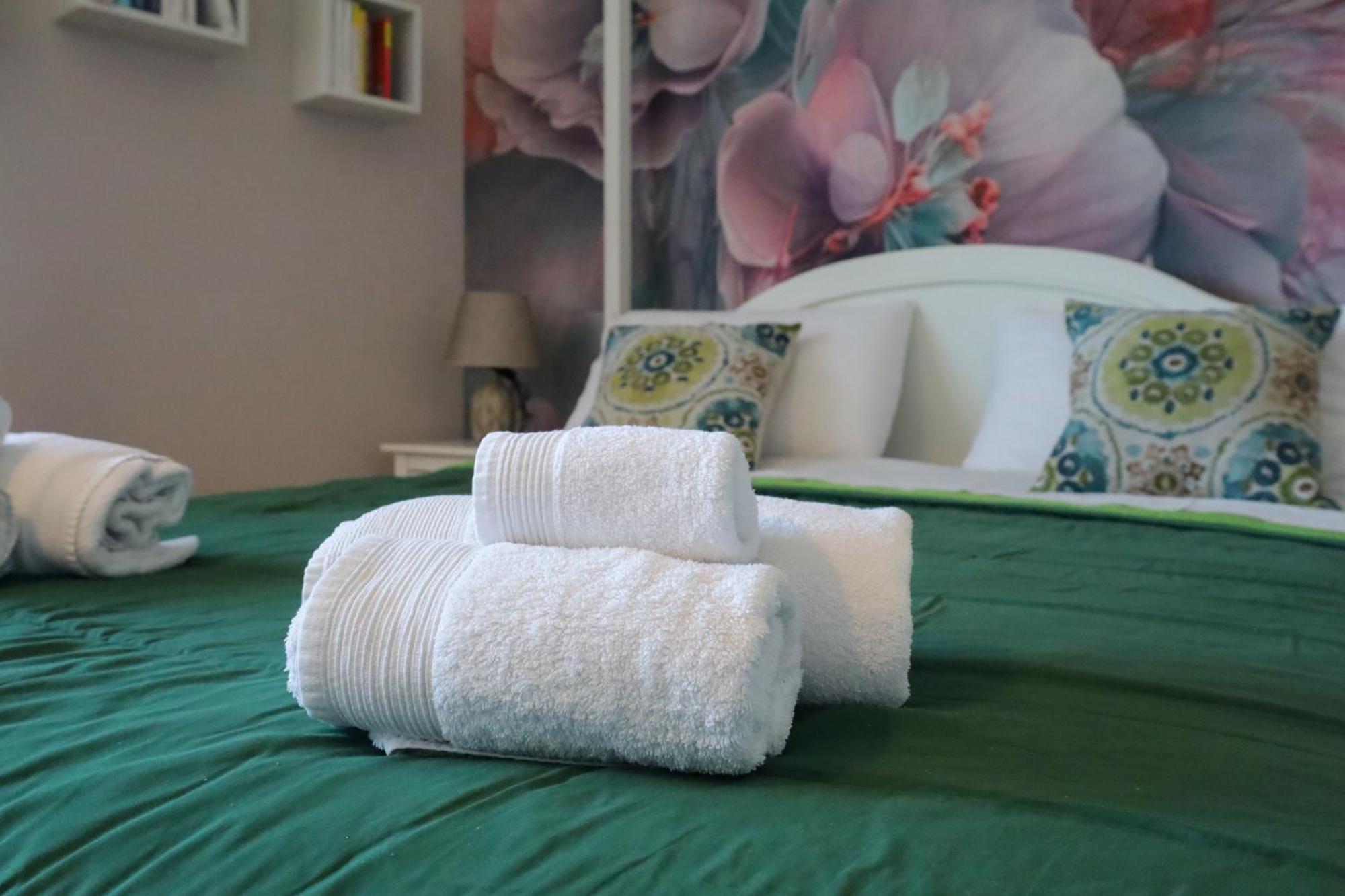 Accademia Apartment Sassari Luaran gambar