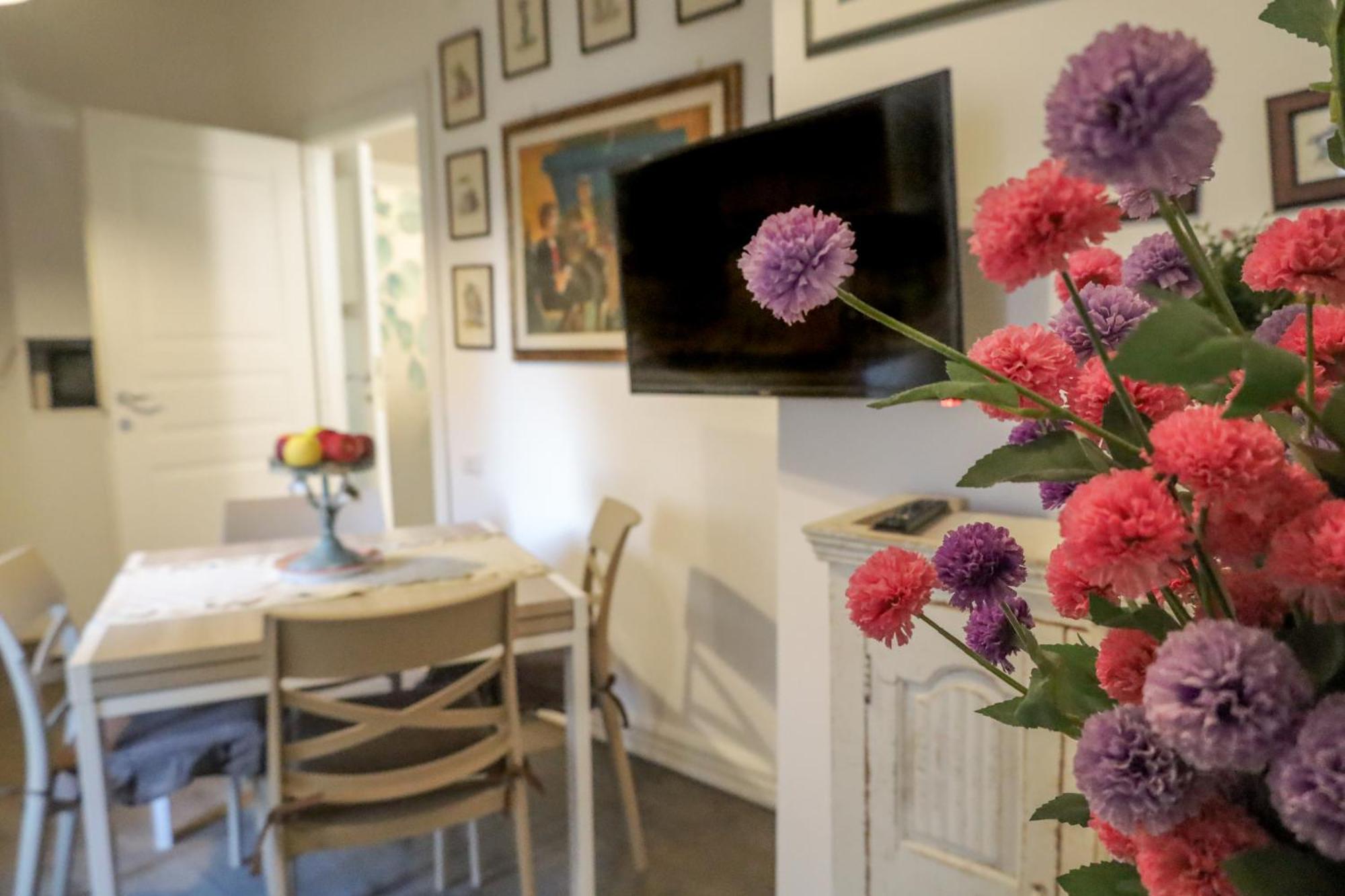 Accademia Apartment Sassari Luaran gambar