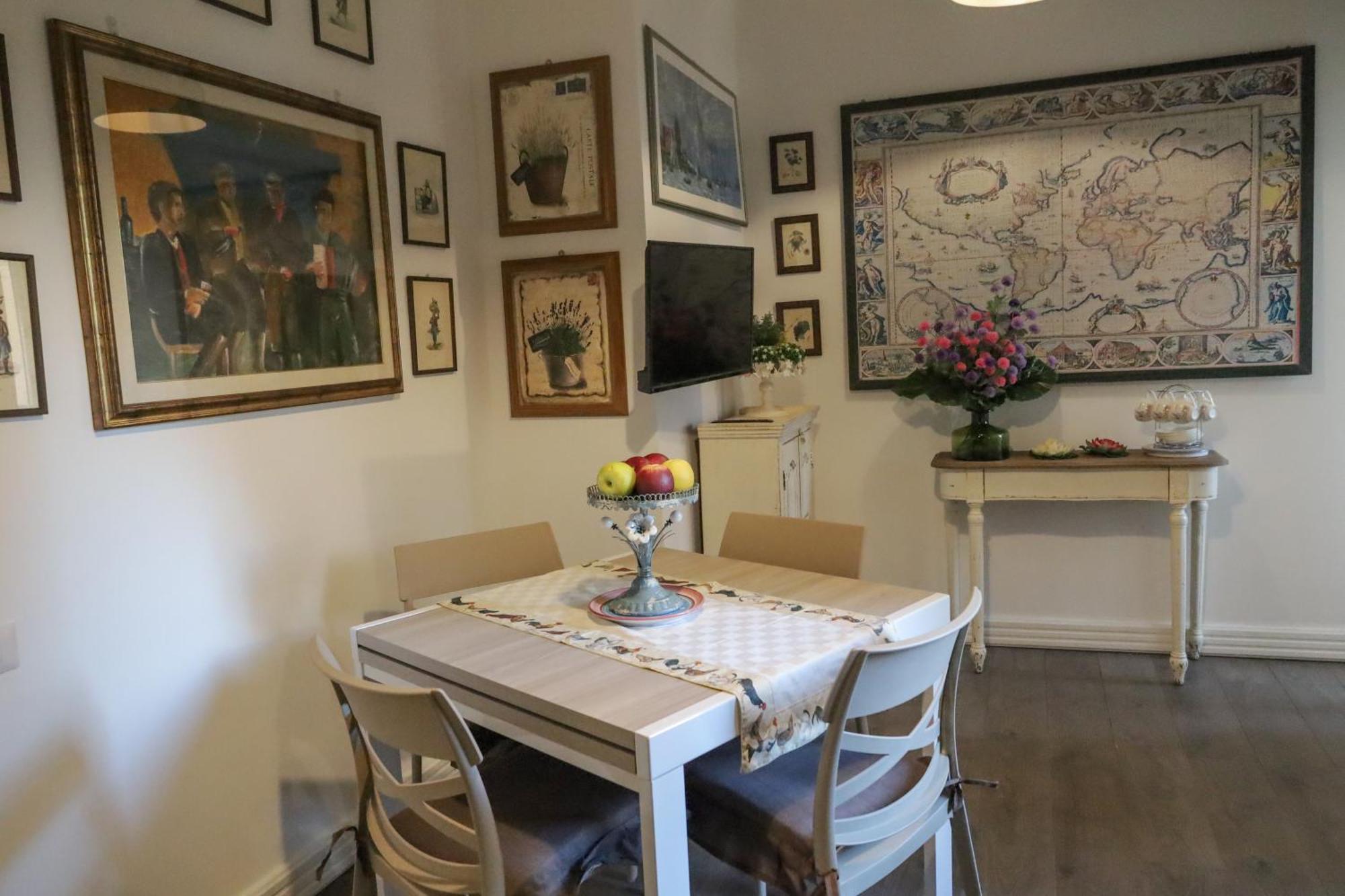 Accademia Apartment Sassari Luaran gambar