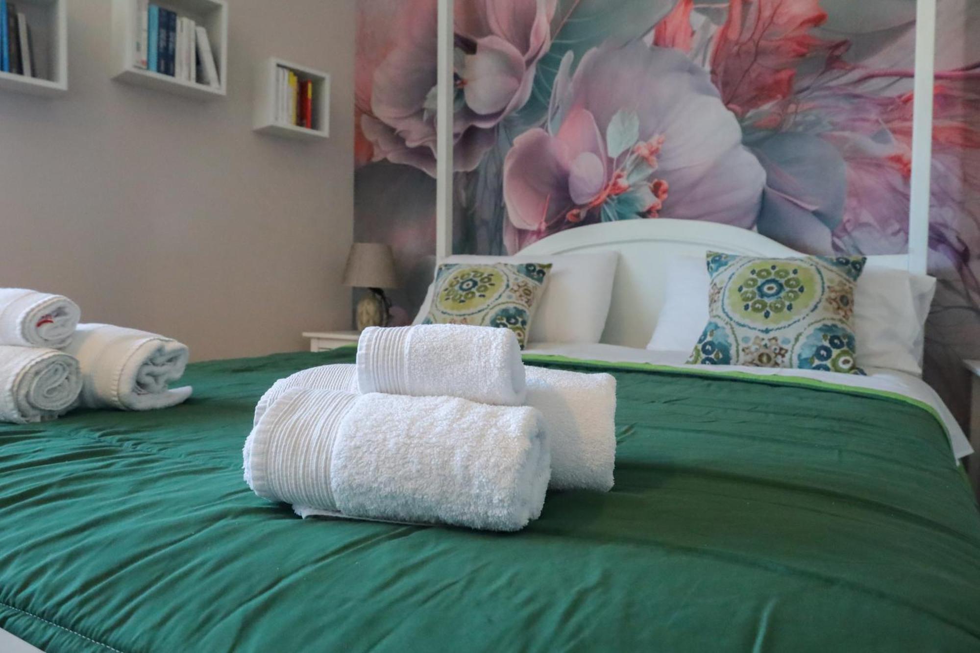 Accademia Apartment Sassari Luaran gambar